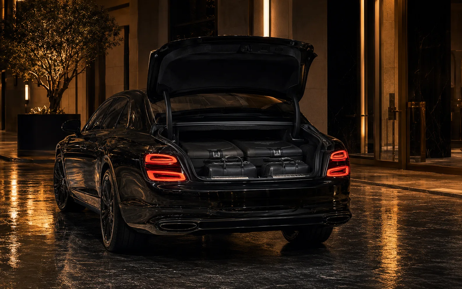 Bentley Flying Spur Luggage Space