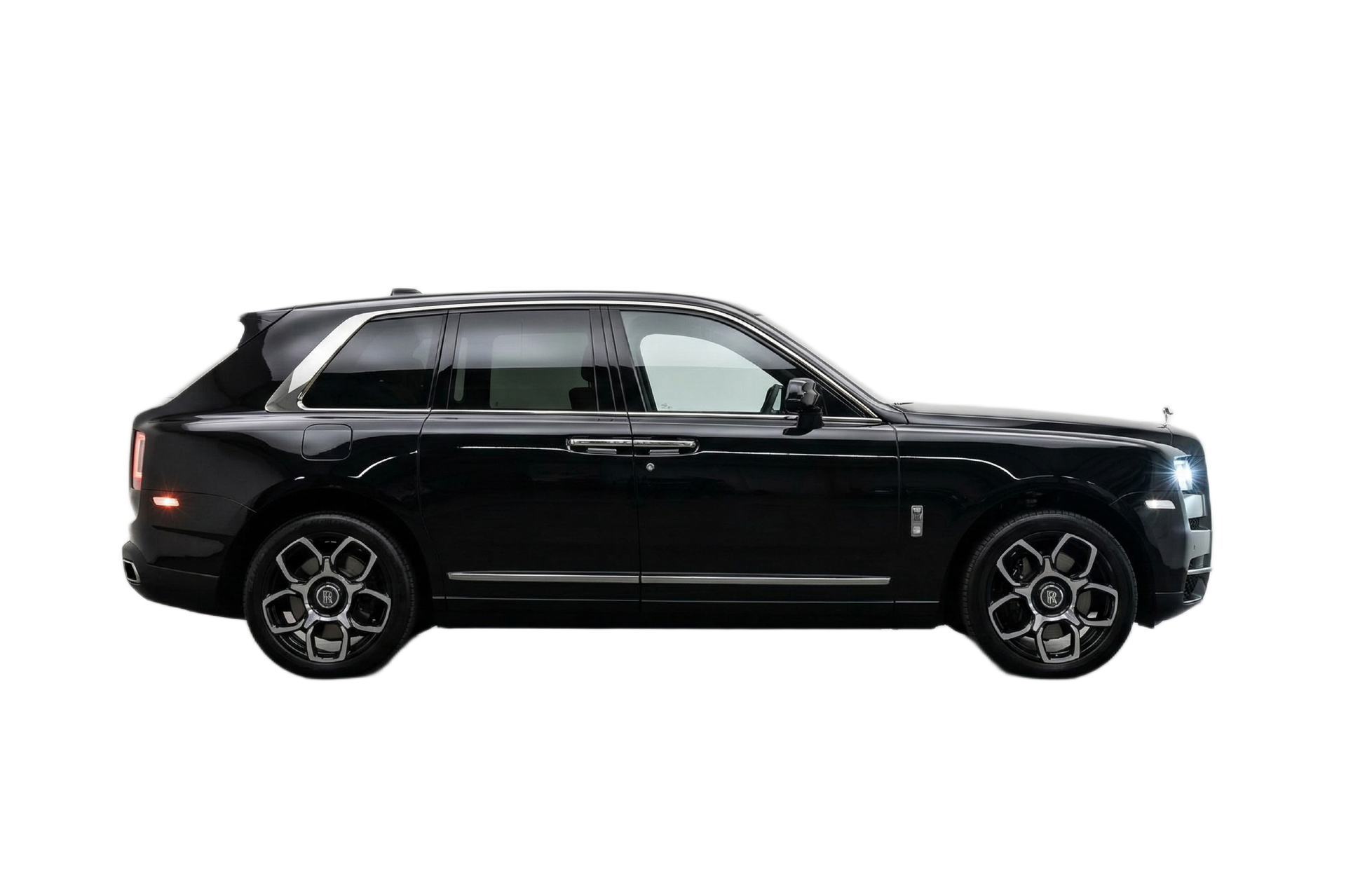 Rolls-Royce Cullinan Side Profile