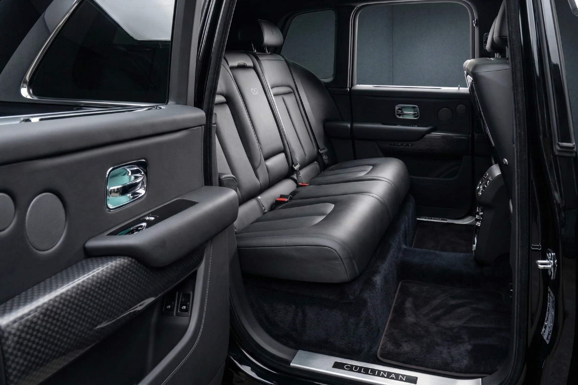 Rolls-Royce Cullinan Interior Detail