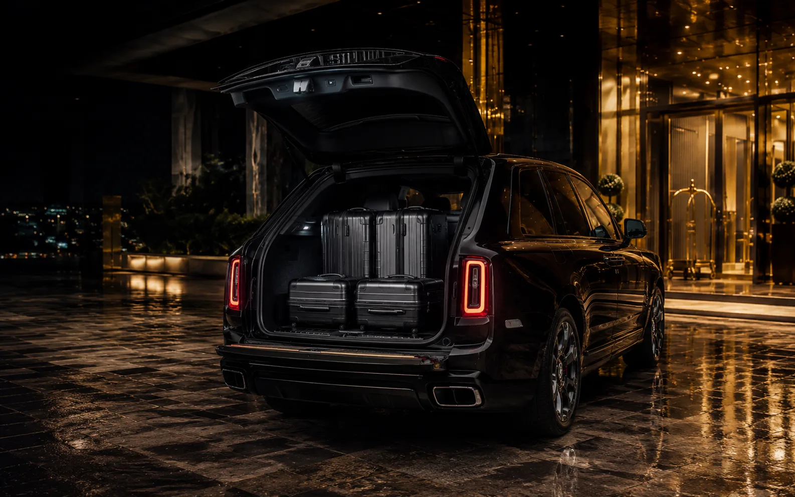 Rolls-Royce Cullinan Luggage Space