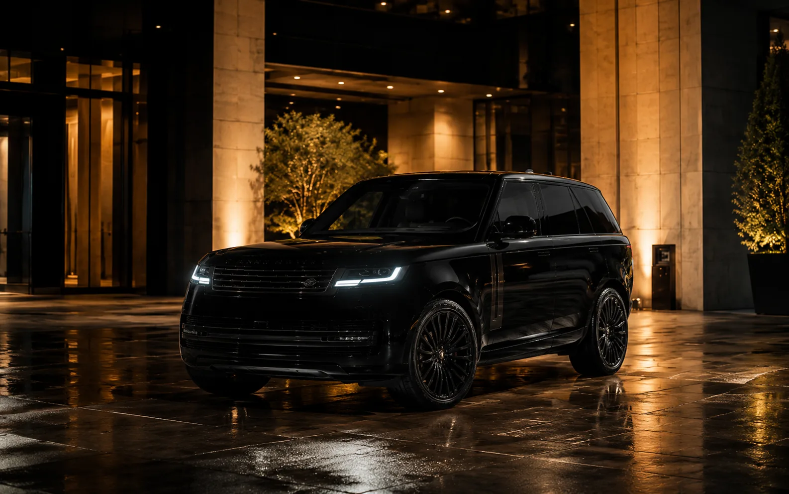 Range Rover Exterior