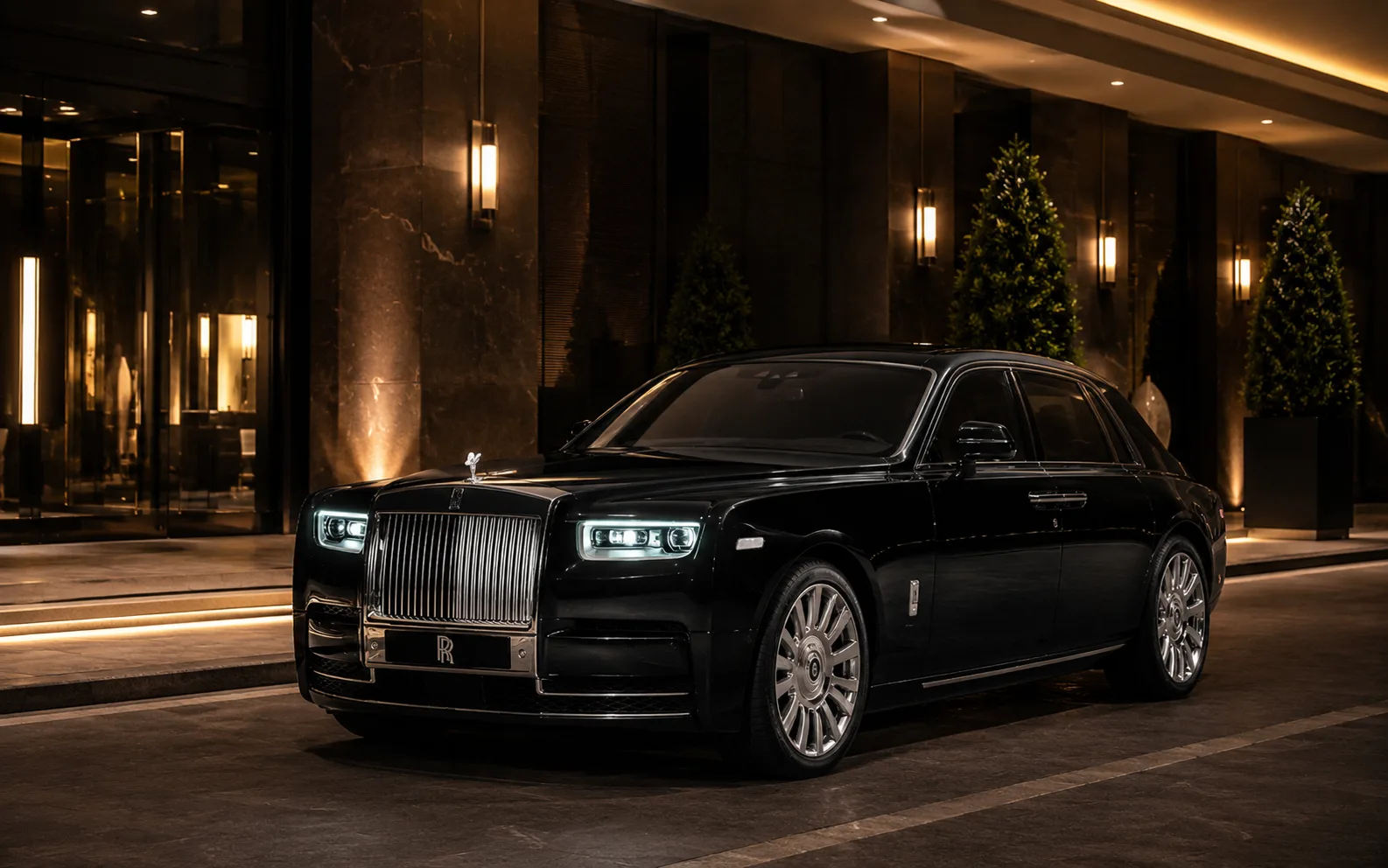 Rolls-Royce Phantom Exterior